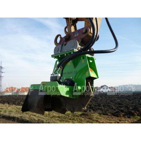 Насадка измельчитель пней Laski FZ 700 H в Омске