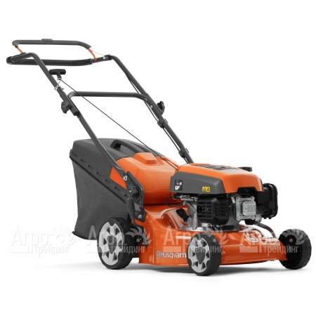 Газонокосилка бензиновая Husqvarna LC 140P в Омске