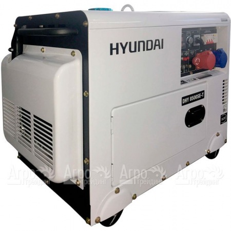 Дизельгенератор Hyundai DHY 8500SE-T 6.5 кВт  в Омске